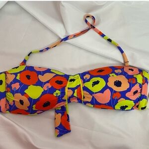 Bar III Poppy Fields Print Womens Size Medium Bikini Top Brand NWT